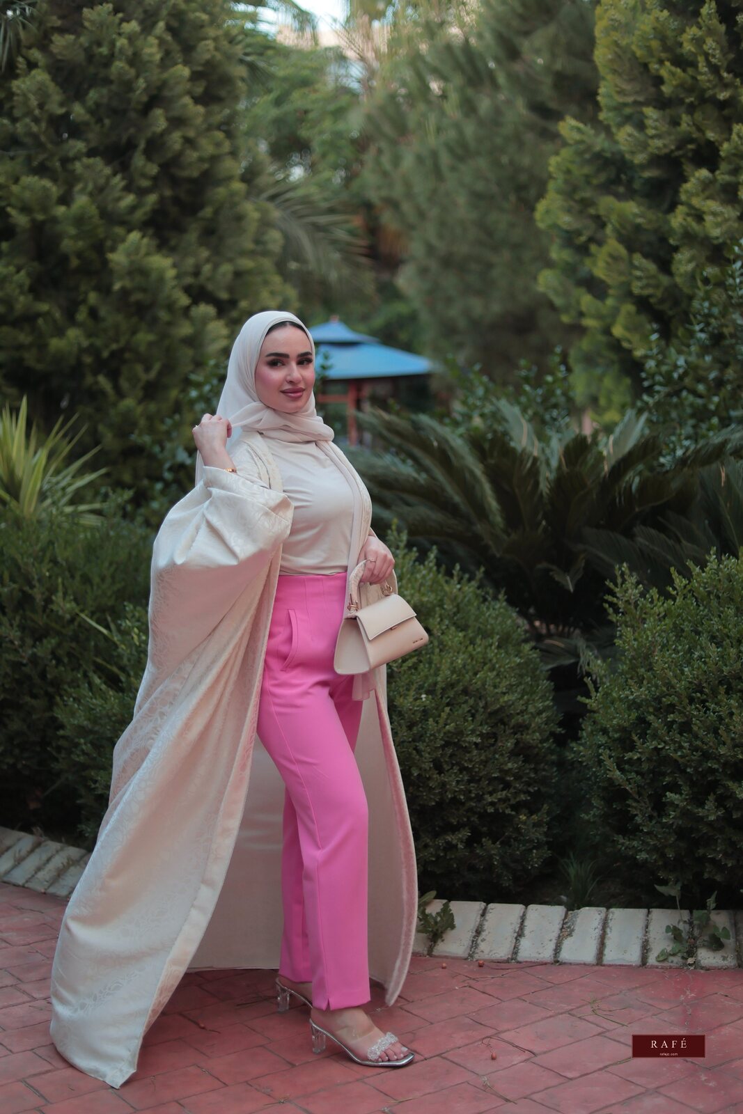 Layla — Cream Cape & Pink Trousers Set